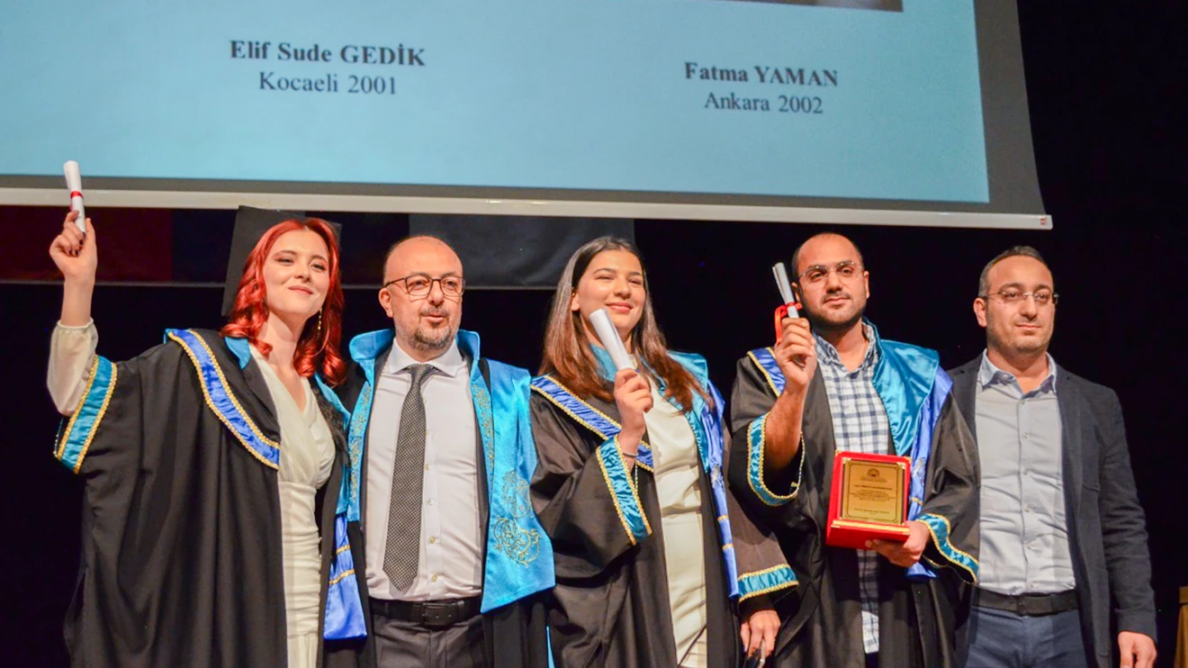 Selçuk Üniversitesi Teknoloji Fakültesi yeni mezunlarını verdi 