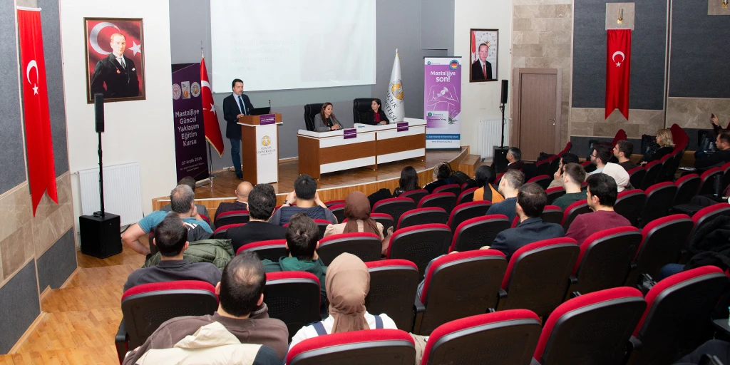 Selçuk Üniversitesinde Mastaljiye Güncel Yaklaşım Eğitim Kursu düzenlendi