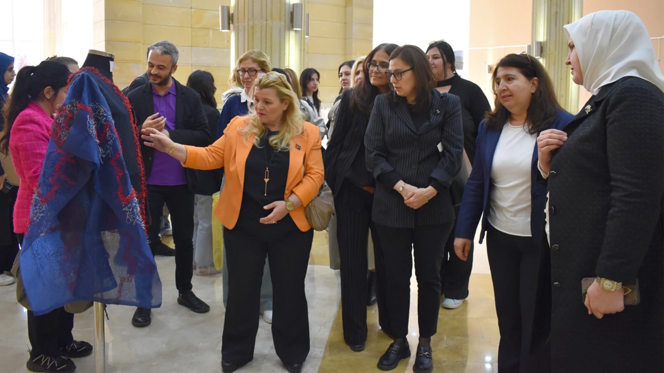 “Yapay Zeka ve Moda Tasarımında Yeni Yaklaşımlar Paneli” yapıldı