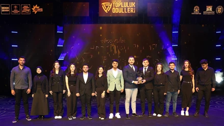 Selçuk Üniversitesi öğrenci toplulukları ödüllerle göz doldurdu
