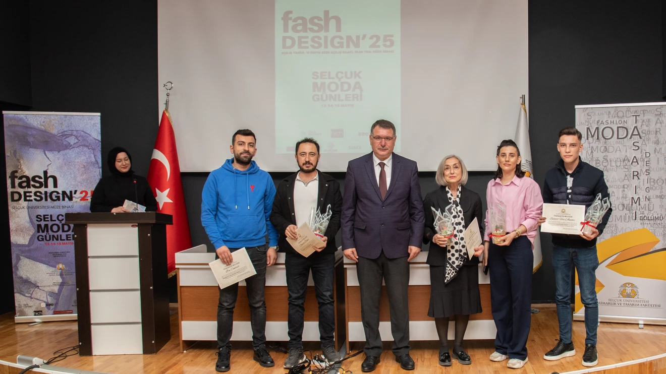 Selçuk’ta Moda Günleri başladı 