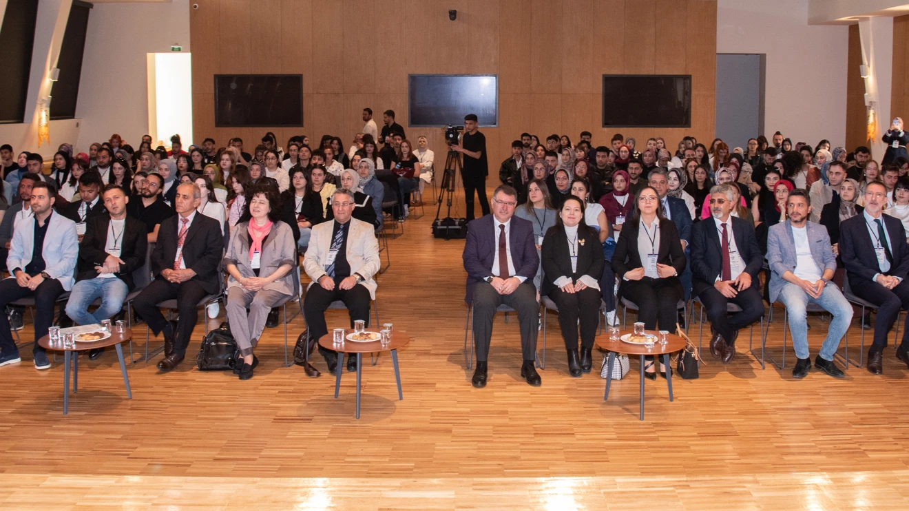 Peyzaj Mimarlığı Günü kutlanarak geleceğin tasarımcıları ödüllendirildi