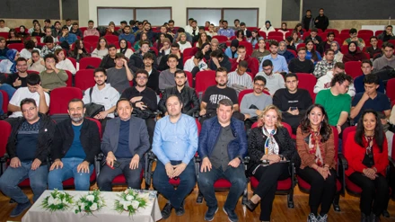 Öğrencilere Yurt Dışında Lisansüstü Eğitim ve Burs İmkanları anlatıldı