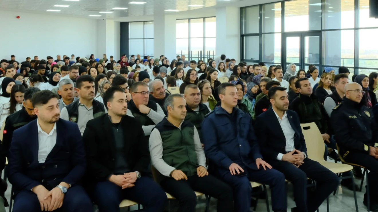 Beyşehir Ali Akkanat MYO’da doğa için birlik