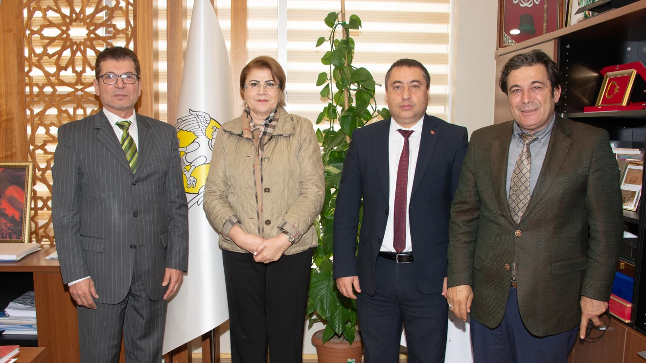 Azerbaycan Eğitim Müşaviri Nesibova’dan Selçuk Üniversitesine ziyaret