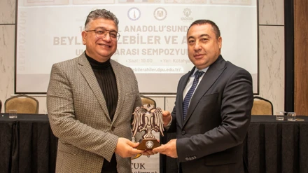 14. Yüzyıl Anadolusu’nda Beyler, Çelebiler ve Ahiler  Sempozyumu’nun kapanışı yapıldı