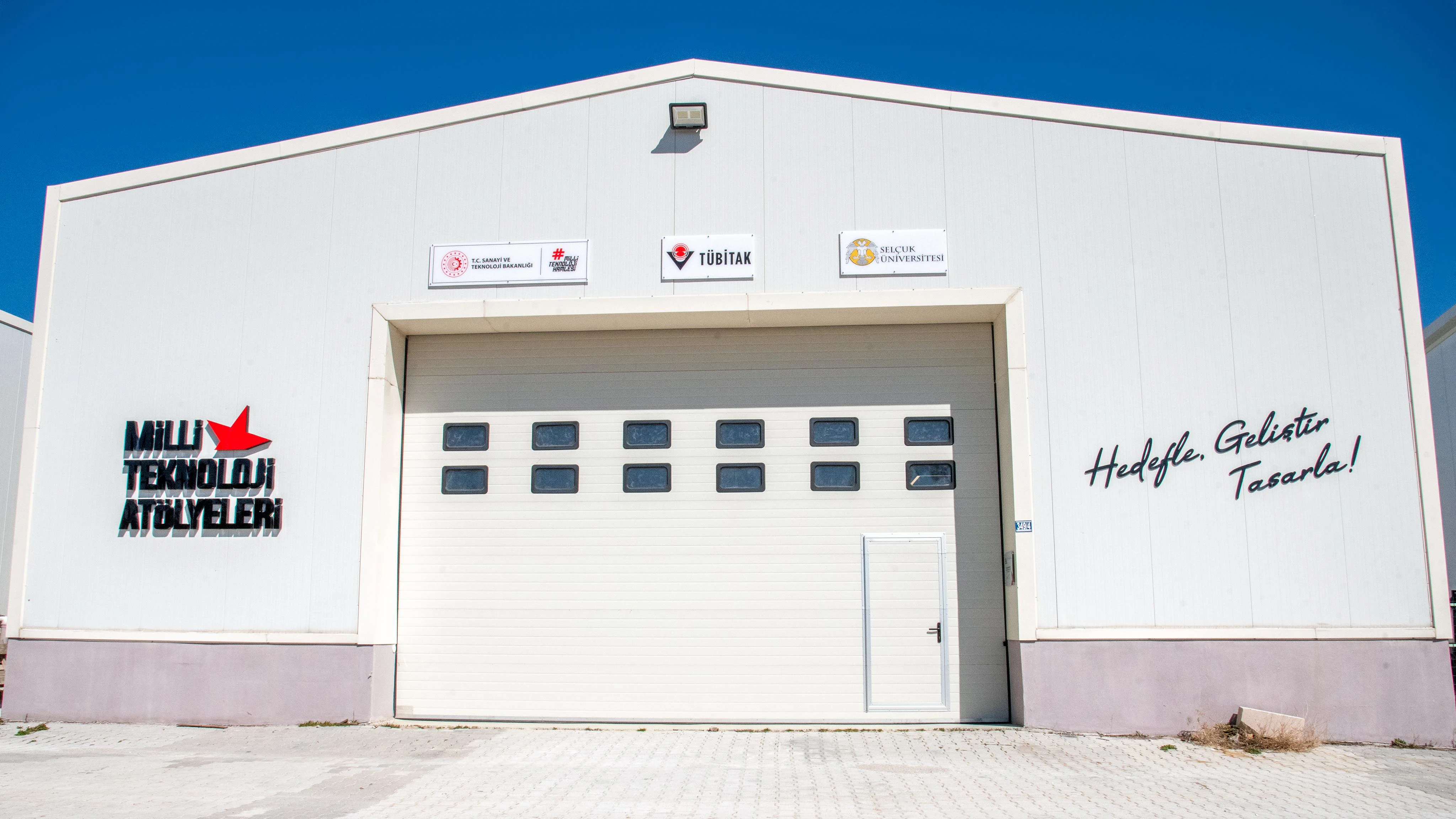 Selçuk Üniversitesi Milli Teknoloji Atölyesi öğrencilerin hizmetinde