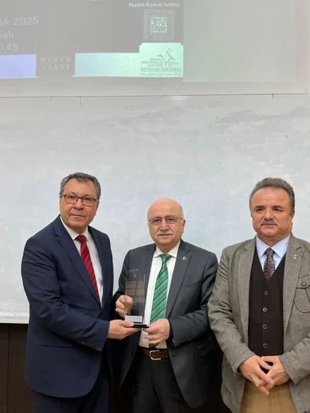 "Kültür ve Edebiyatımızda Mevlâna" Konferansı