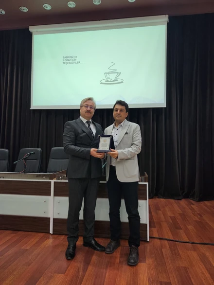 ECZACILIK ÖĞRENCİLERİ TOPLULUĞU