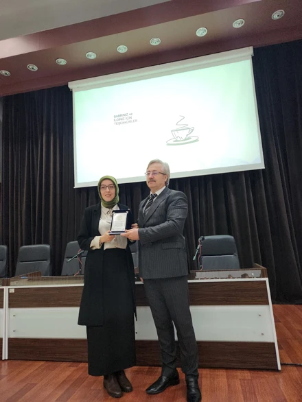 ECZACILIK ÖĞRENCİLERİ TOPLULUĞU