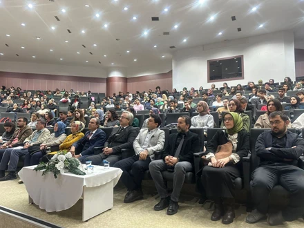 ECZACILIK ÖĞRENCİLERİ TOPLULUĞU