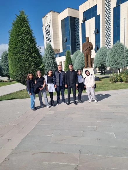 Hukuk ve İnsan Hakları Topluluğu