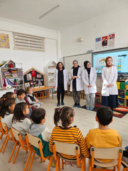  Genç Yeryüzü Doktorları Topluluğu