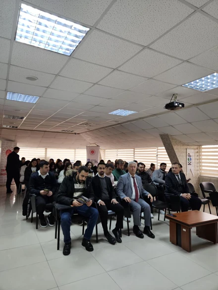 Kişisel Verileri Koruma Ve Bilişim