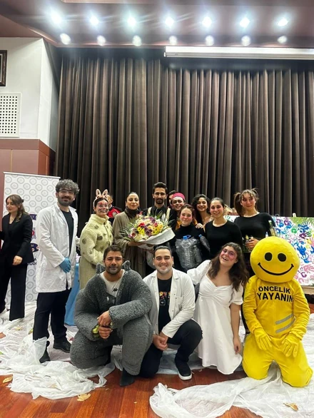  Istasyon Tiyatro Topluluğu