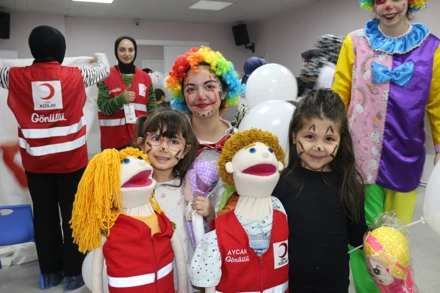 Genç Kızılay Topluluğu