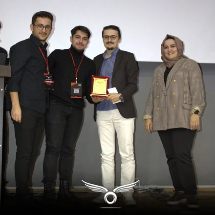 İnsansız Araçlar Topluluğu