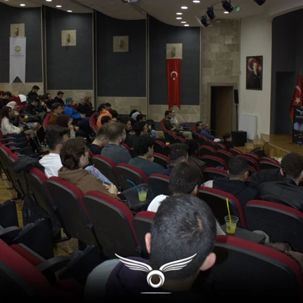 İnsansız Araçlar Topluluğu