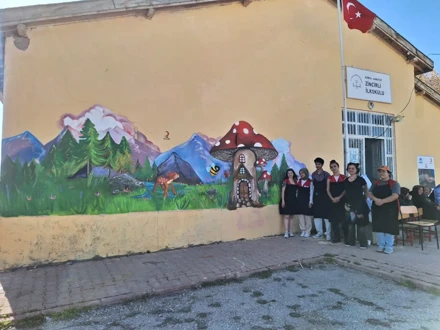 Uluslararası Plastik Sanatlar Öğrenci Topluluğu