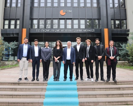  Hukuk Akademisi Topluluğu