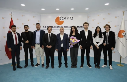  Hukuk Akademisi Topluluğu