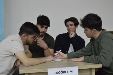 Genç Eğitimciler Topluluğu