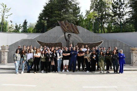 Genç Kanatlar Topluluğu