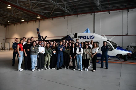 Genç Kanatlar Topluluğu