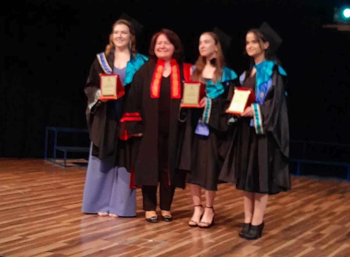 2023-2024 Eğitim Öğretim Yılı Mezuniyet Programı Coşkuyla kutlandı