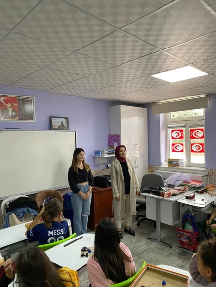 "Bugünün Çocukları Yarının Fizyoterapistleri" Etkinliği Meram'da Gerçekleştirildi