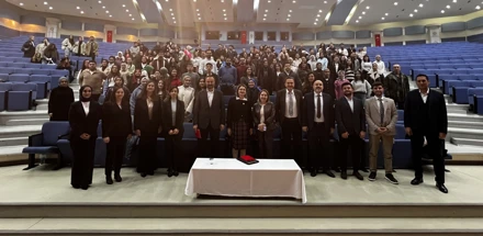 18 Aralık Sağlık İdarecileri Günü PANELİ