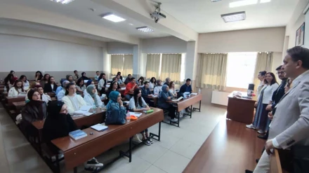 SAĞLIK YÖNETİMİ BÖLÜMÜ 2025-2026 1. SINIF ÖĞRENCİLERİ İLE ORYANTASYON VE TANIŞMA TOPLANTISI