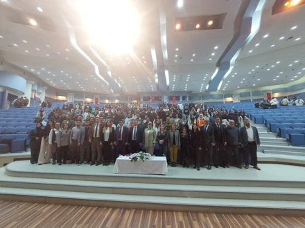 TÜRKİYE YÜZYILINDA SAĞLIK YÖNETİMİ