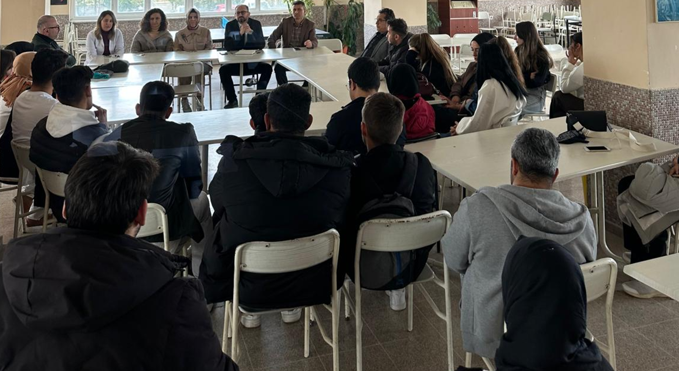 Öğrencilerimizi Dinliyoruz Toplantısı