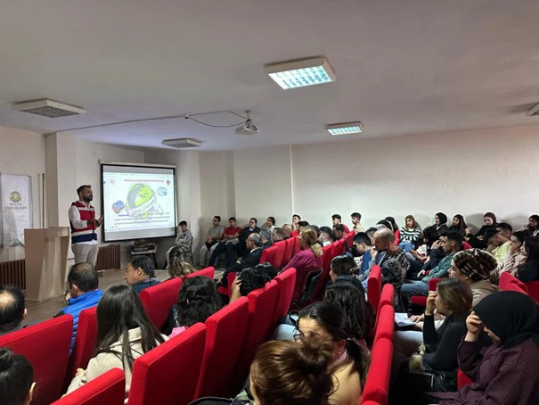 Eğitim: "Siber Bilinçlendirme ve Farkındalık Eğitimi"