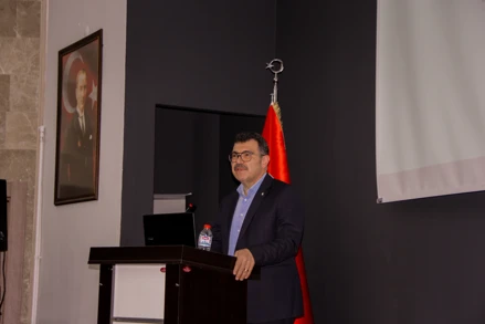 Ayzek Söyleşileri: İstanbul Teknik Üniversitesi Rektörü Prof. Dr. Hasan Mandal