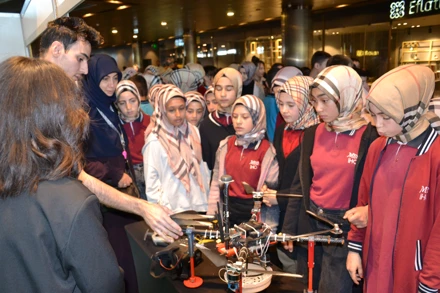 TEKNO-SEL Teknoloji ve Robot Yarışması