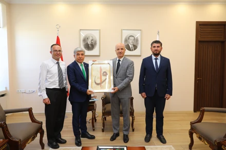 Prof. Dr. H. Erdinç KOÇER, YÖK Başkanı ÖZVAR’a Hayırlı Olsun Ziyaretinde Bulundu.