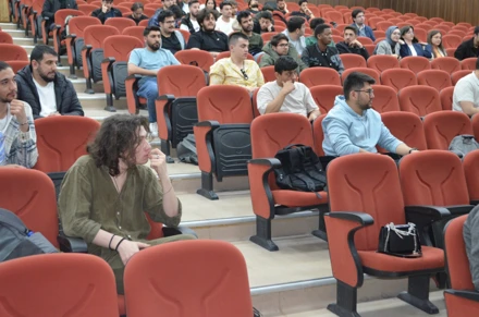 Paradigma Değişimi Döneminde Mühendislik ve İş Hayatına Hazırlık Paneli