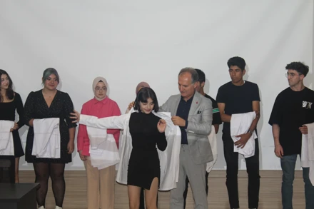 Oryantasyon Eğitimi ve Önlük Giydirme Töreni