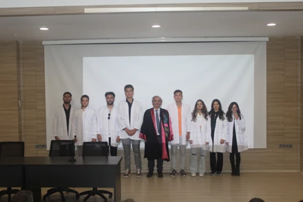 Oryantasyon Eğitimi ve Önlük Giydirme Töreni