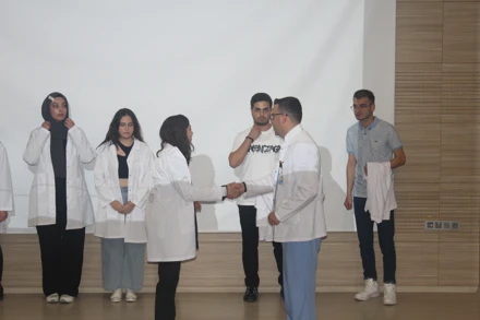 Oryantasyon Eğitimi ve Önlük Giydirme Töreni