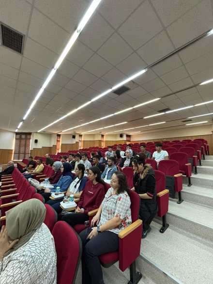 2025-2026 Eğitim Öğretim Yarıyılı Oryantasyon ve Akreditasyon Tanıtım Toplantısı Gerçekleştirildi