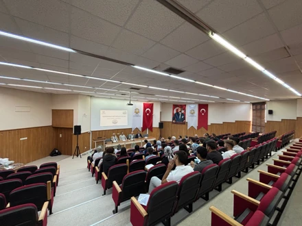 2025-2026 Eğitim Öğretim Yarıyılı Oryantasyon ve Akreditasyon Tanıtım Toplantısı Gerçekleştirildi