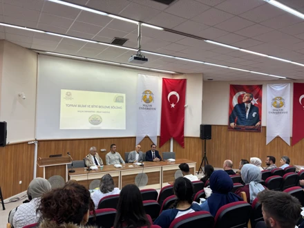 2025-2026 Eğitim Öğretim Yarıyılı Oryantasyon ve Akreditasyon Tanıtım Toplantısı Gerçekleştirildi