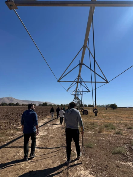 Sarıcalar Araştırma Çiftliğinde Öğrencilerimiz ile Uygulamalı Eğitim Çalışması