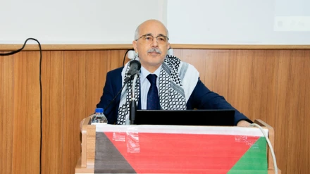 S.Ü. Ziraat Fakültesi'nde “Filistin’de Soykırım ve Tarım” konulu panel yapıldı